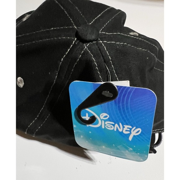Disney Parks Baseball Hat Black White Embroidered Logo Jerry Leigh Adult Cap NWT - Picture 2 of 5